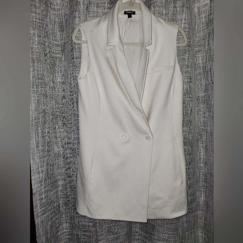 Express vest